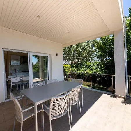 Captivating House With Shared Pool And Central Location In Gumusluk, Bodrum Gümüşlük